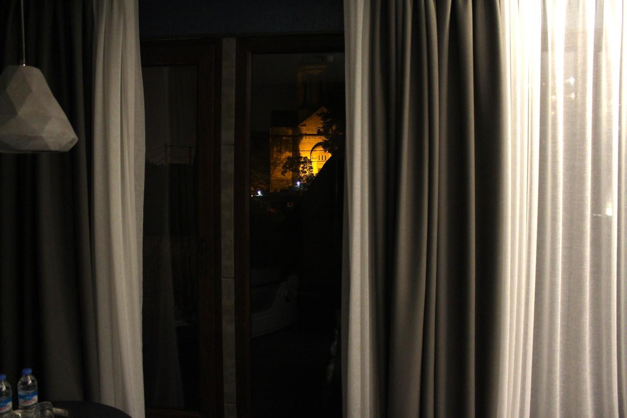 Piano Borracho Boutique Hotel Old Tbilisi Kamer foto